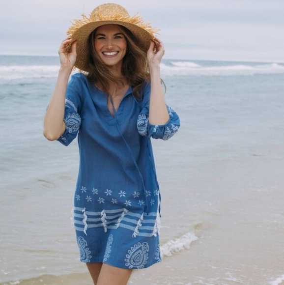 Tuckernuck Embroidered Beach French Blue Anjuna Coverup Mini Dress Size Large - Picture 1 of 16